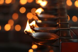 おむつのまとめ買いはどこが安い？