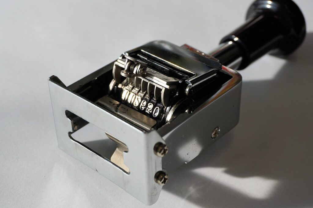 衣類タグに名前をスタンプする滲まないタイプとは？