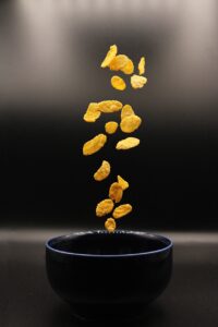 食器を投げる子へのひっくり返し対策はどうすればいい？